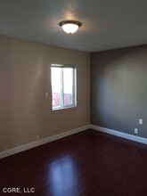 1574 Pacific Ave in San Leandro, CA - Building Photo - Building Photo