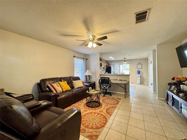 14313 Alderminster Ln in Pflugerville, TX - Building Photo - Building Photo