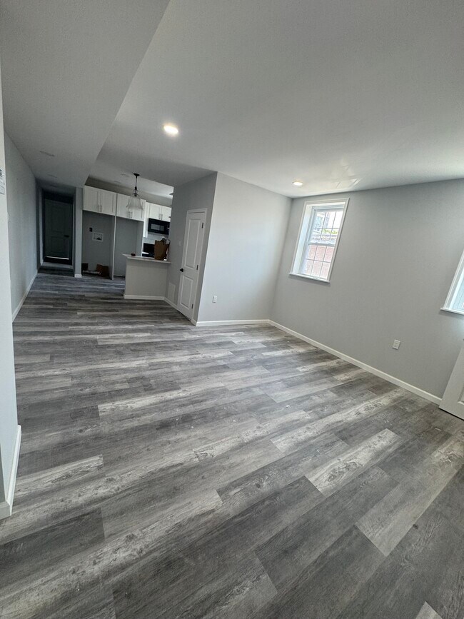 1850 S 23rd St, Unit 2 in Philadelphia, PA - Building Photo - Building Photo