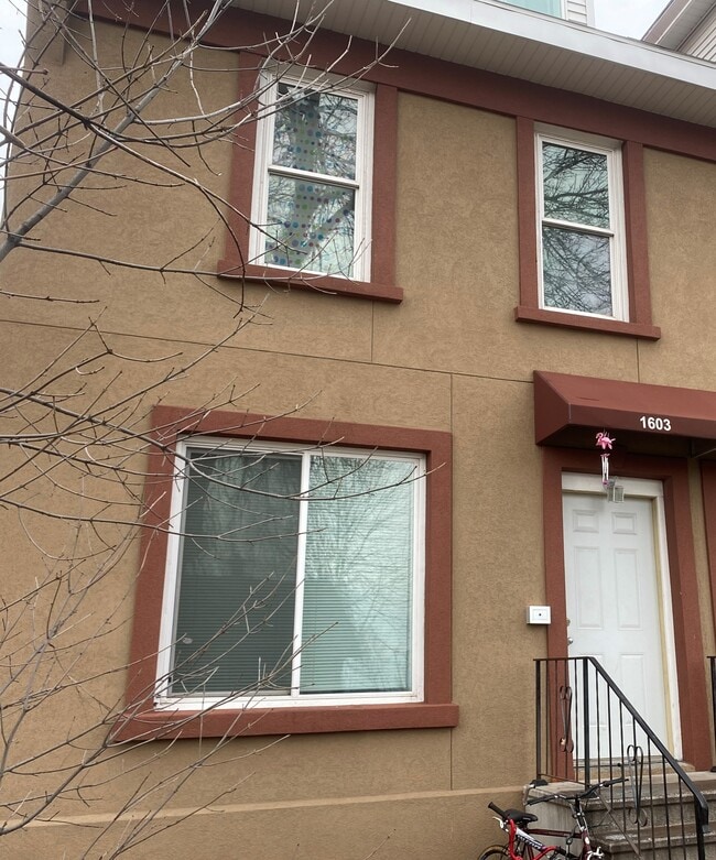 1603 E 4th St, Unit 1
