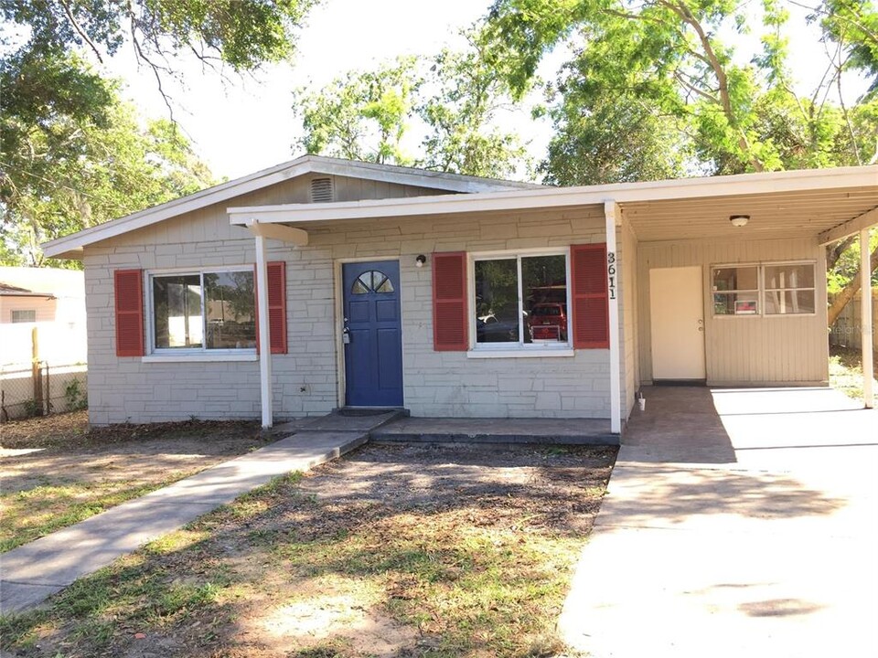 3611 E Frierson Ave in Tampa, FL - Building Photo