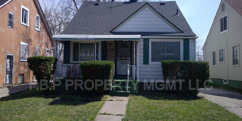 9344 Kentucky St in Detroit, MI - Building Photo