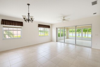 12040 SW Elsinore Dr in Port St. Lucie, FL - Building Photo - Building Photo