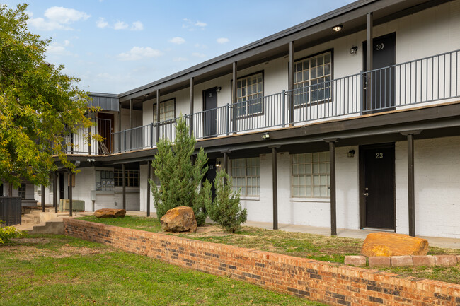 Arden Arms Apartments in San Angelo, TX - Building Photo - Building Photo