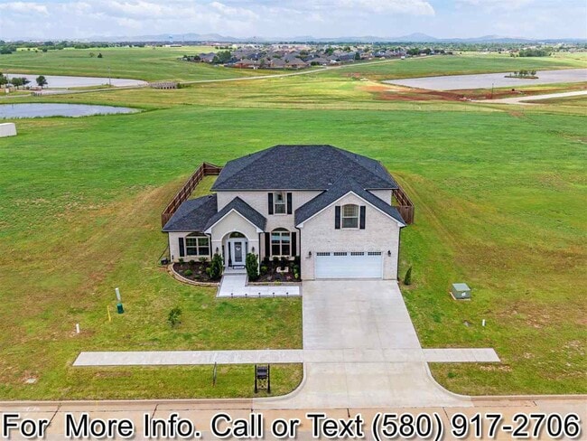 6309 SW Oakmont Blvd