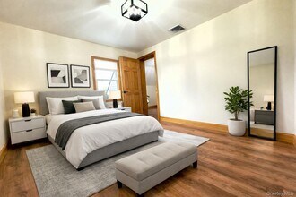 55 Landau Ave in Floral Park, NY - Building Photo - Building Photo