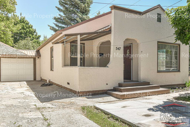 547 S Lee Ave in Idaho Falls, ID - Building Photo - Building Photo