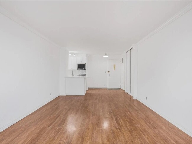 property at 185 Hall St