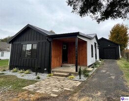 1003 W Vine St in Radcliff, KY - Building Photo