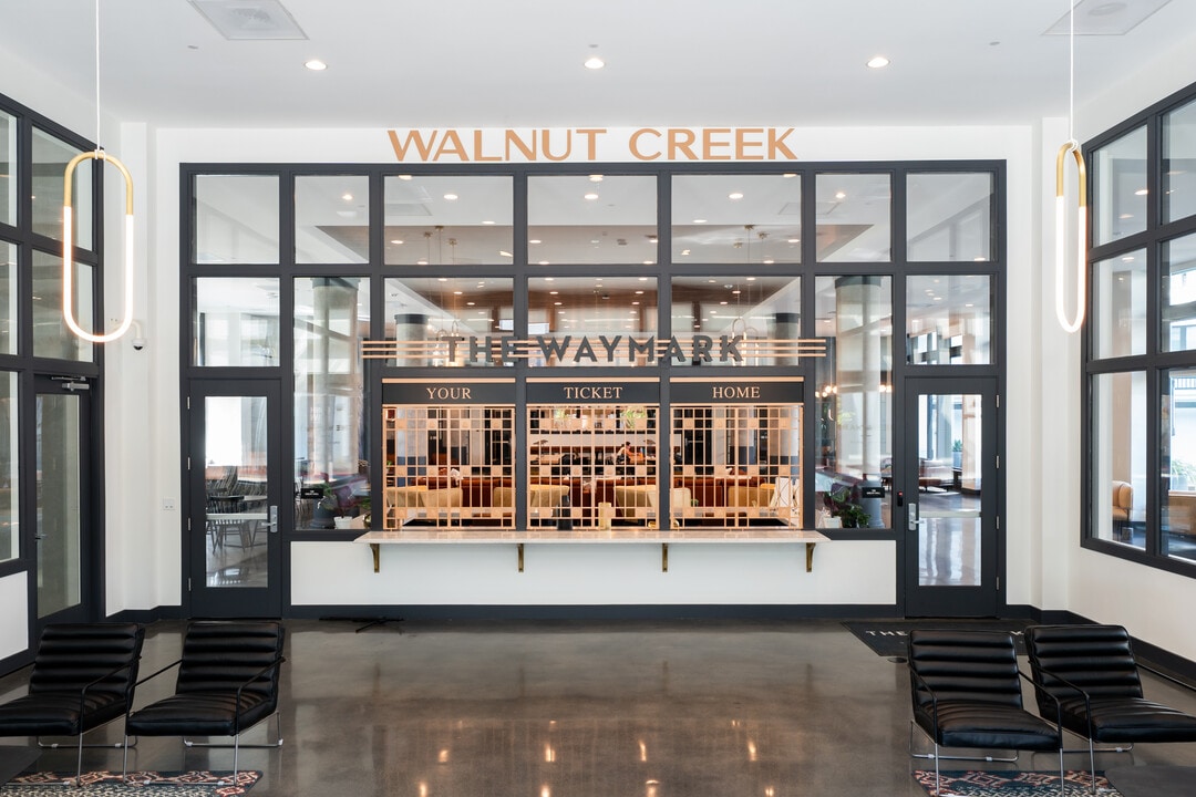 Waymark in Walnut Creek, CA - Foto de edificio