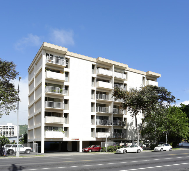 The Iolani in Honolulu, HI - Building Photo - Building Photo