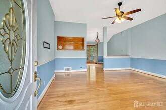 110 Willow Ave in Piscataway, NJ - Building Photo - Building Photo
