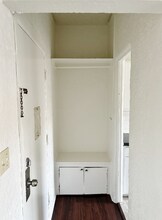1845 N Gramercy Pl in Los Angeles, CA - Building Photo - Building Photo