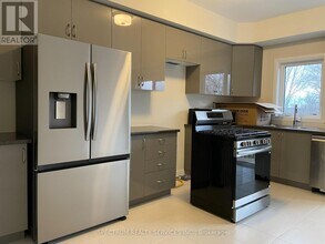 660 Colborne St in Brantford, ON - Building Photo - Building Photo