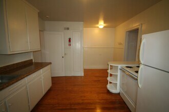 1404 W Chapel Hill St in Durham, NC - Building Photo - Building Photo