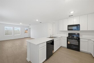 3918 Selawik St in Sherman, TX - Building Photo - Building Photo