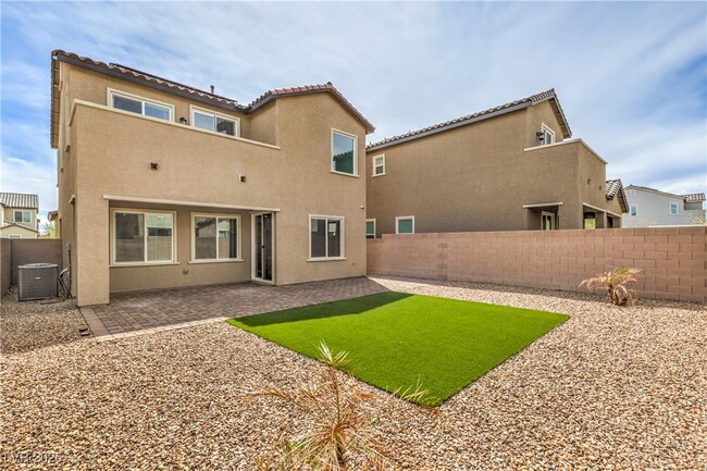 property at 4372 Latitude Valley Ct