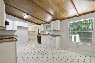 12466 Buchanan Hwy in Temple, GA - Building Photo - Building Photo