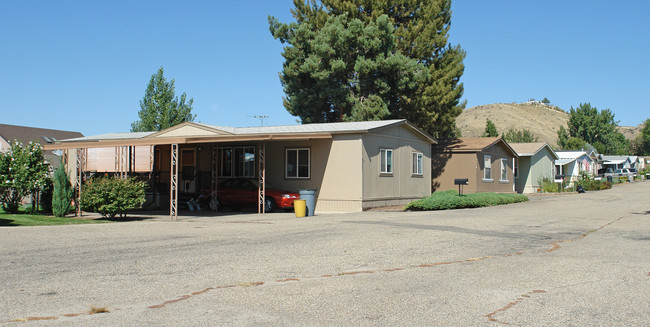 Casa Real Mobile Estates in Boise, ID - Foto de edificio - Building Photo