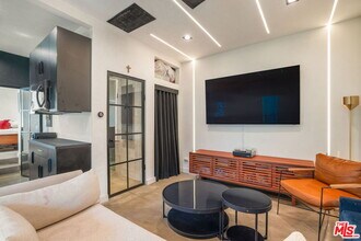 1142 Poinsettia Dr in West Hollywood, CA - Building Photo - Building Photo