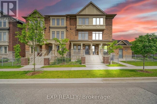 property at 517 Old Harwood Ave