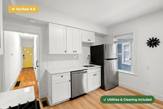 New RoostUp Furnished Private Bedroom with Private Bath in Dorchester, Boston! in Boston, MA - Building Photo - Building Photo