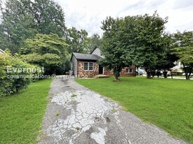 542 Newcastle Rd in Gastonia, NC - Building Photo