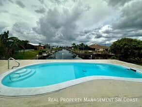 1109 SE 31st Terrace in Cape Coral, FL - Building Photo - Building Photo