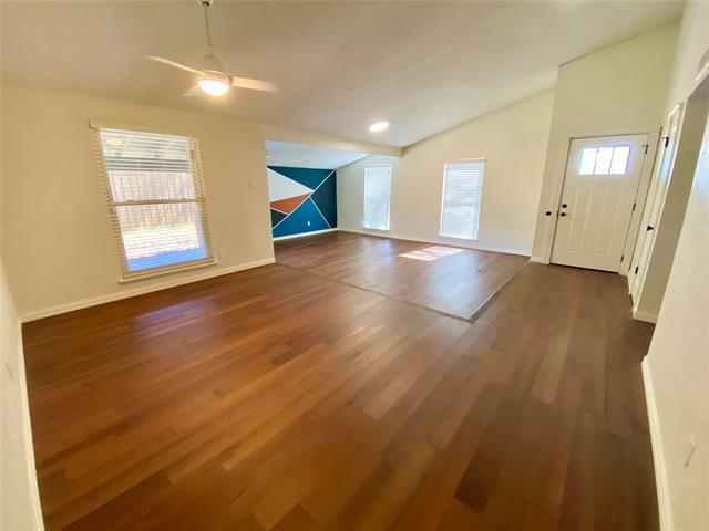 1607 W Spring Creek Pkwy in Plano, TX - Building Photo - Building Photo