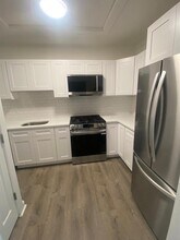 587 Main St in Islip, NY - Building Photo - Building Photo