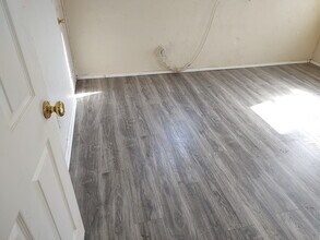 538 State St in North Fort Myers, FL - Foto de edificio - Building Photo