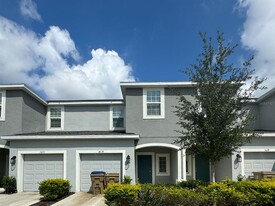 3635 Davenport Creek Ct