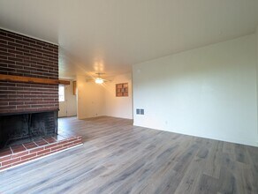 2541 Jefferson St in Eugene, OR - Building Photo - Building Photo