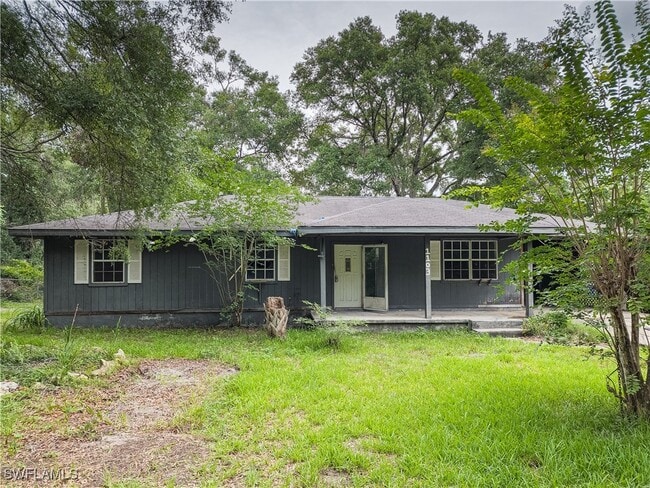 property at 1103 SE 1st St
