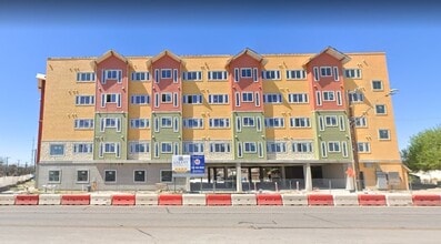 111 Ames Ave in San Antonio, TX - Building Photo - Building Photo