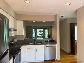 224 5th St NE in Minneapolis, MN - Building Photo - Building Photo