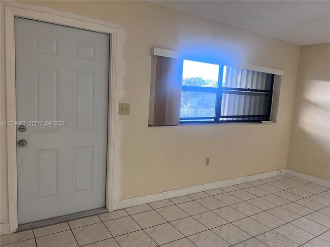 13331 SW 17th Ln in Miami, FL - Building Photo - Building Photo