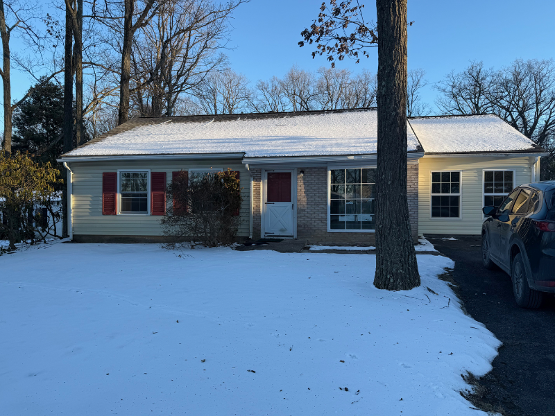 1940 N Oak Ln in State College, PA - Building Photo