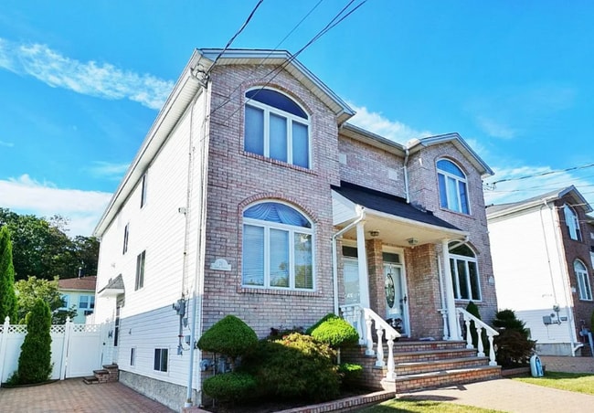 property at 21 Jumel St