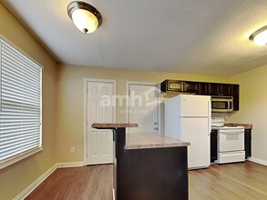 10396 Lynchburg Dr in Independence, KY - Building Photo - Building Photo