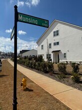 9637 Munsing Dr in Charlotte, NC - Building Photo - Building Photo