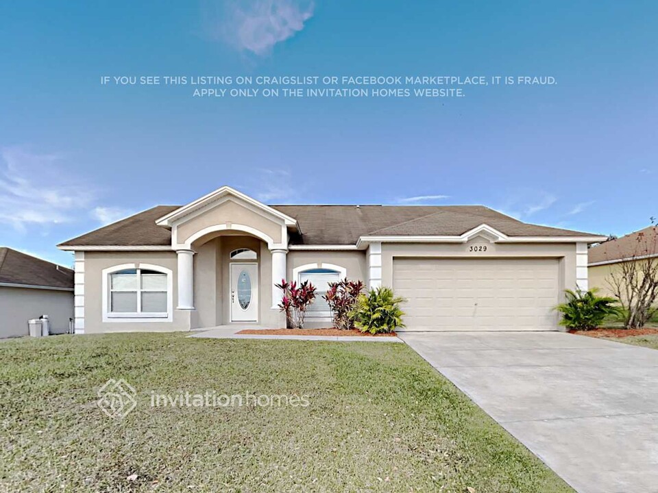 3029 Wentworth Pl in Lakeland, FL - Building Photo