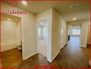 8024 Irwin Loop in Daphne, AL - Building Photo - Building Photo