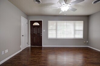 1208 Avondale Dr in Norman, OK - Building Photo - Building Photo