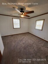 2250 Garfield Ave in Terre Haute, IN - Building Photo - Building Photo