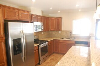 3909 Maricopa Dr in Santa Barbara, CA - Building Photo - Building Photo