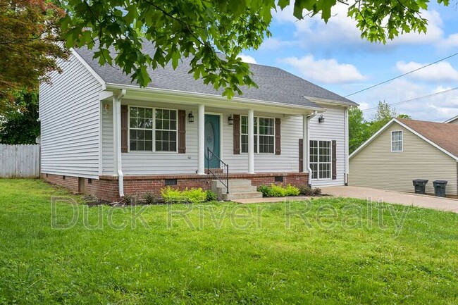 property at 1712 University Dr