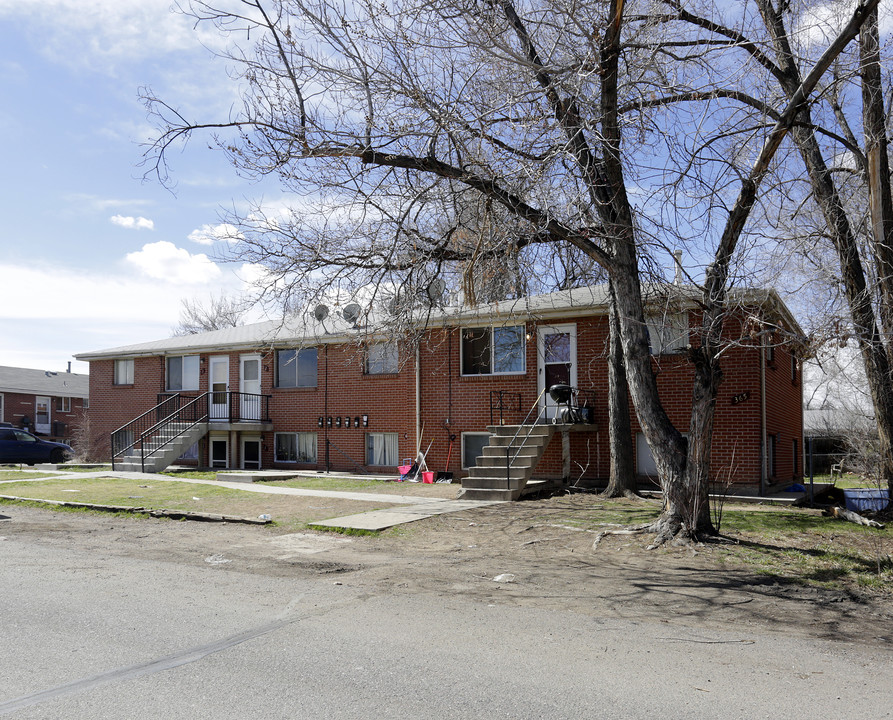 Ames Street Apartments in Lakewood, CO - Building Photo