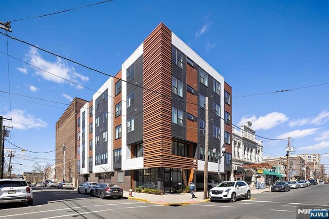 property at 6401 Park Ave