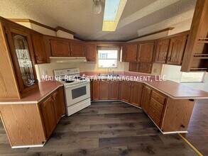 27 Schoppe Dr in Orono, ME - Building Photo - Building Photo